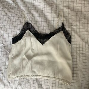 Aritzia (Wilfred Free) lace cropped camisole